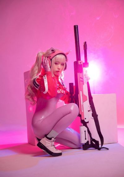 《云南虫谷》电视剧