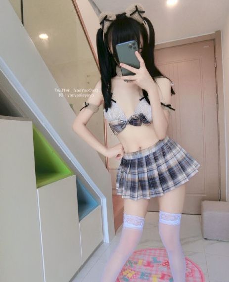 张一山