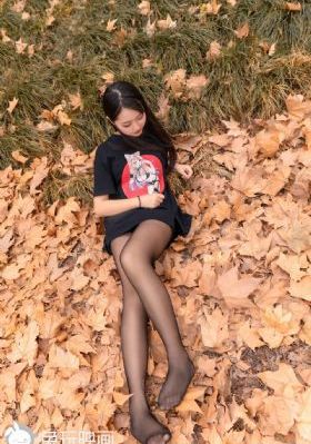 老卫和淑蓉的船上生活视频